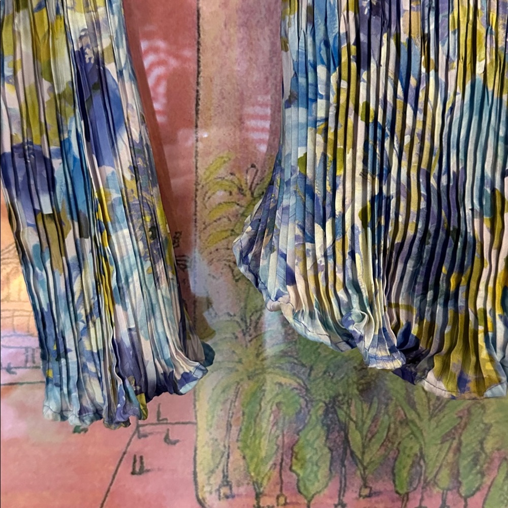 MANGO PLEATED TOP - Picture 3 of 4